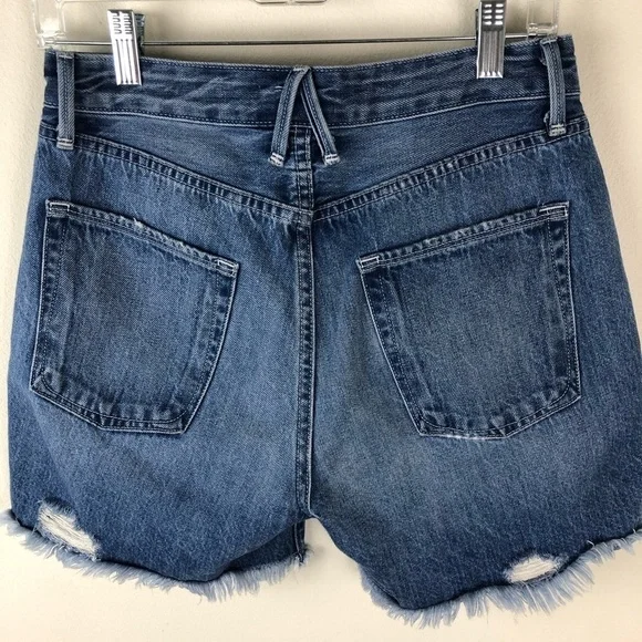 Good American- High Waist Cuttoff denim shorts - Picture 8 of 14
